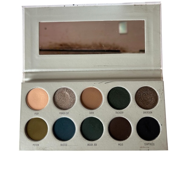 Morphe x Jaclyn Hill THE VAULT Set of 4 Eye Shadow Pallets - Picture 8 of 10